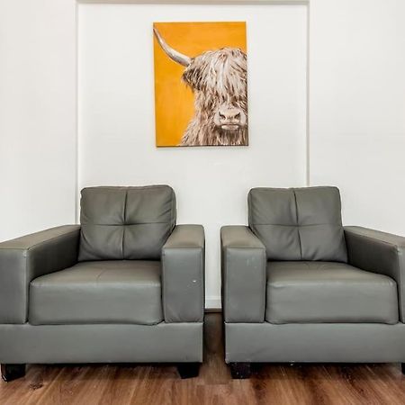 Home Near Anfield And Everton Fc With Free Parking Liverpool Exterior photo